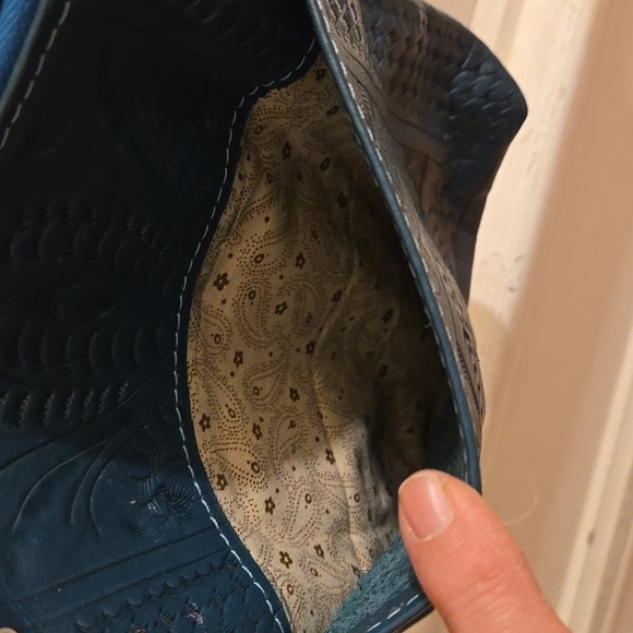 Green tooled leather crossbody mini bag - Picture 2 of 6